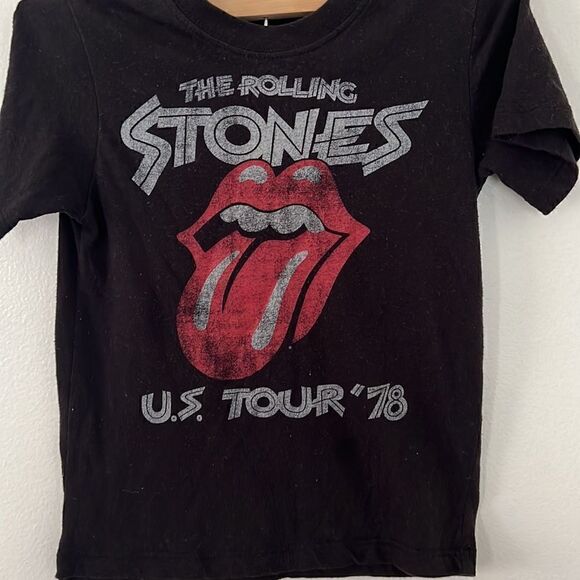 Bundle of 2 Kids The Rolling Stones shirt /the Beatles shirt EUC - Picture 5 of 7